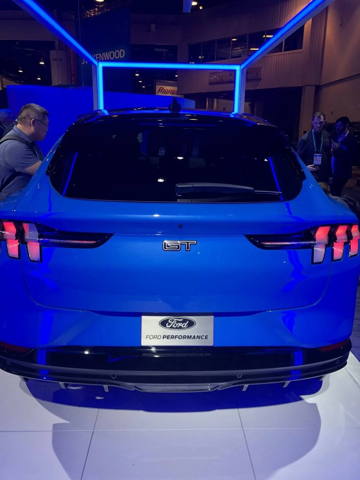 Ford Mustang Mach-E GRABBER BLUE Mach-E Photos Mach-E-Grabber-Blue-CES-5