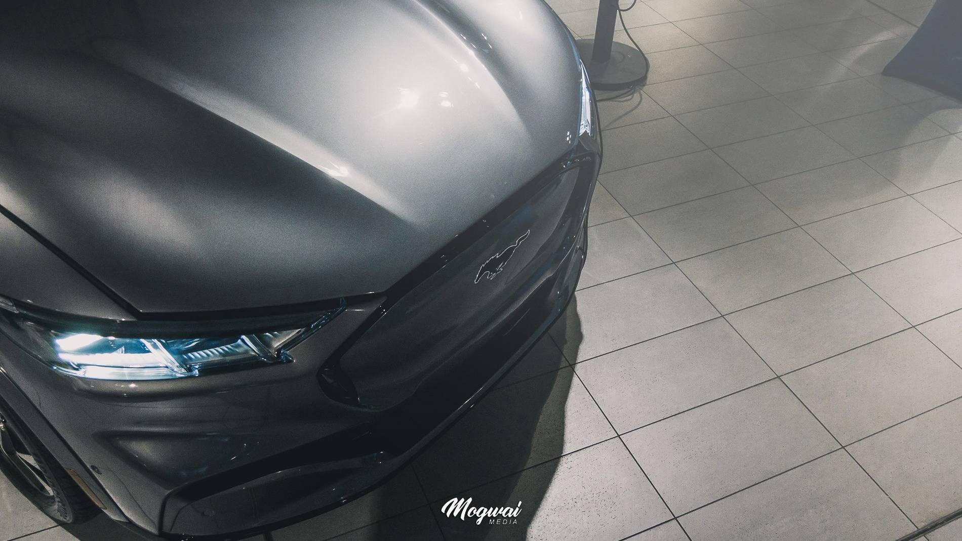Ford Mustang Mach-E CARBONIZED GRAY Mach-E Club ford-mustang-mach-e-europe-10-