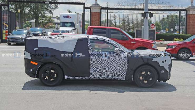 Ford Mustang Mach-E Ford Mach E prototype under camo August 2019 ford mach e aug 2019 1