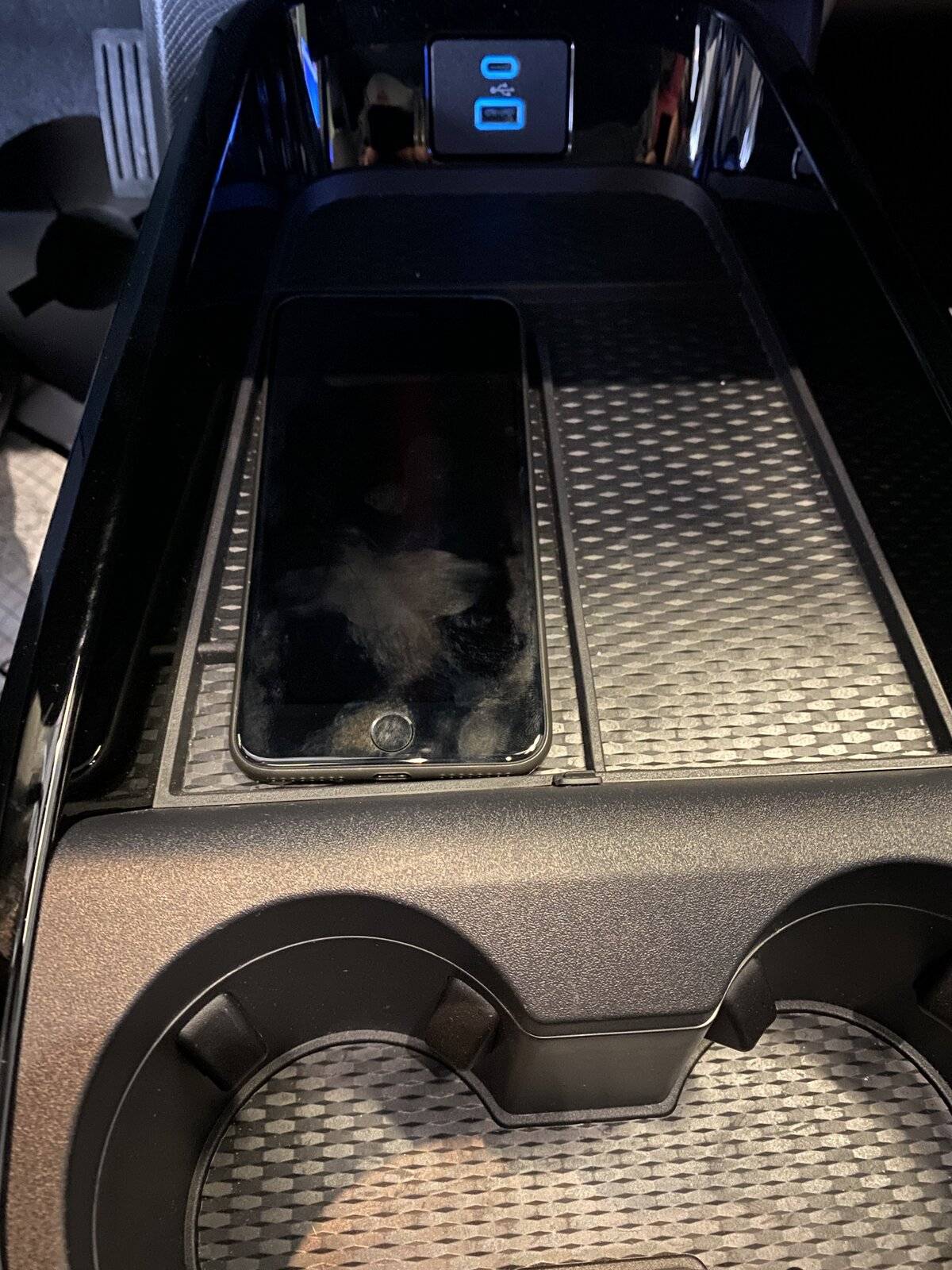 Ford Mustang Mach-E Charging Pad Dimensions? IMG_8018.JPG