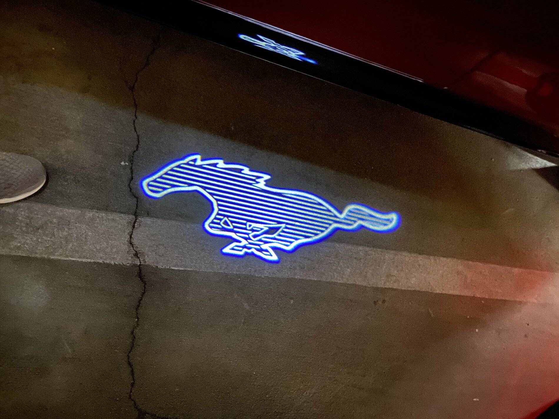 Ford Mustang Mach-E First Look at Mach-E Mustang E-Pony Projector Lamp Graphic EpuUW9dUcAEJ5OY