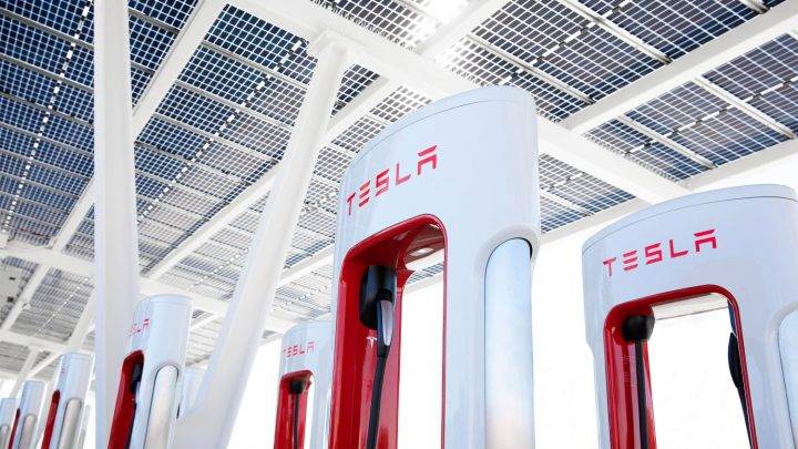 Ford Mustang Mach-E Adapter theft concern for Tesla NACS > CCS Tesla-Supercharger-001-720x405