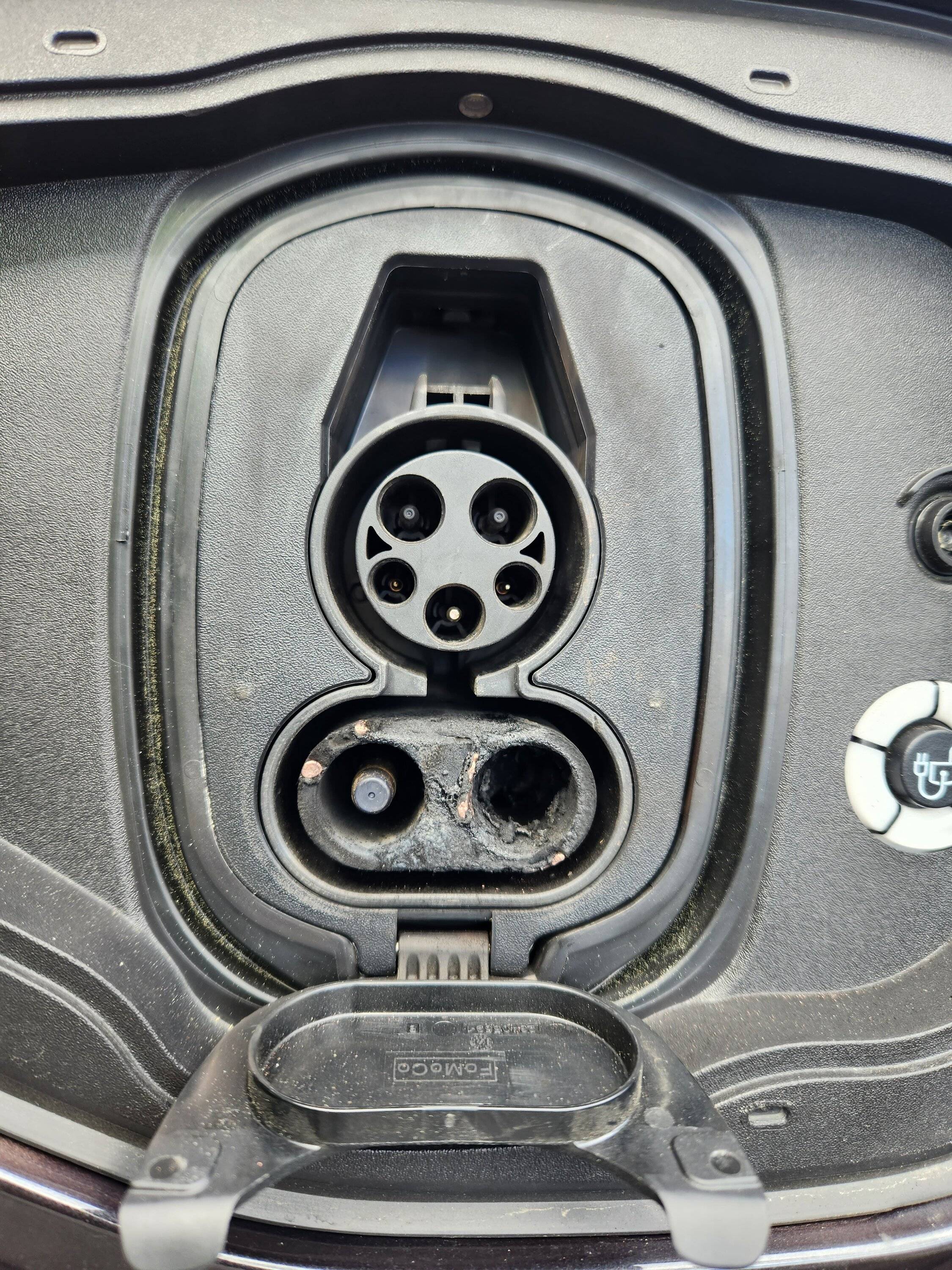 Ford Mustang Mach-E Fire and electrical damage at Electrify America charger. 20230506_094701