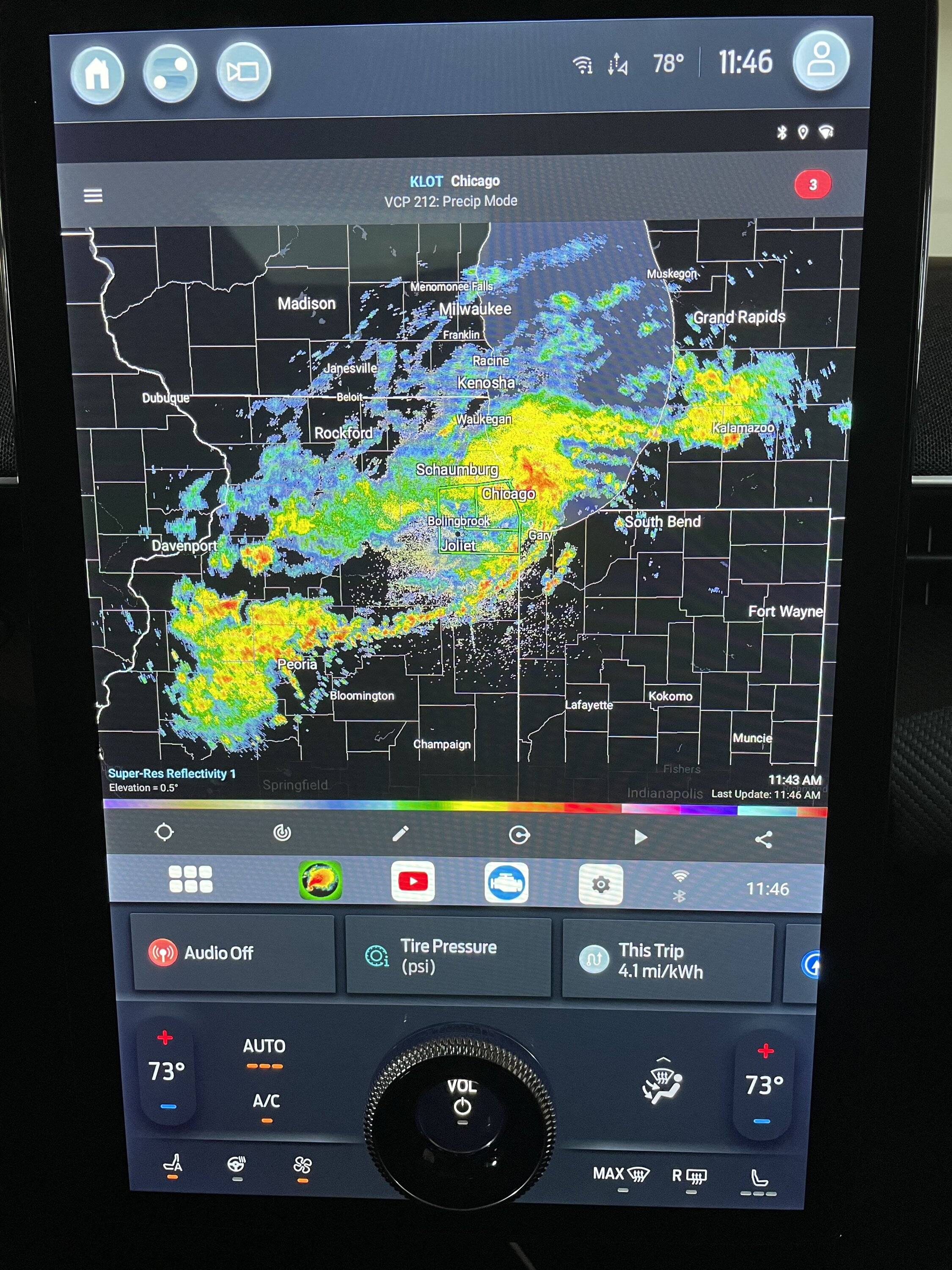 Ford Mustang Mach-E CarPlay Weather apps IMG_2033