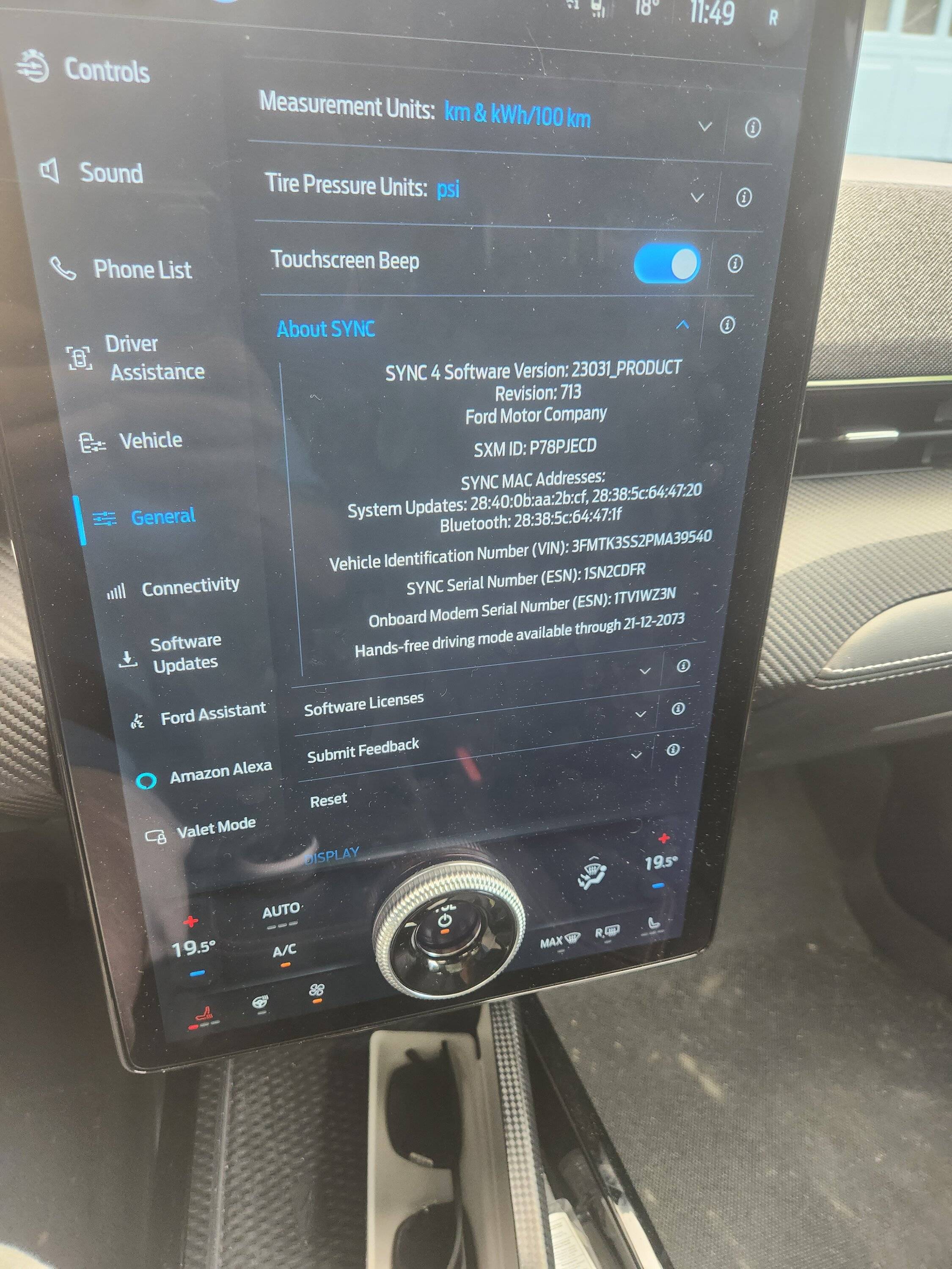 Ford Mustang Mach-E Sync update stuck after "Not complete" update 16946201854871712529070755806944