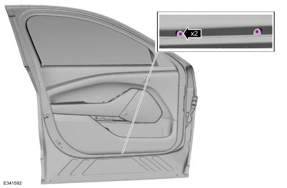 Ford Mustang Mach-E Front door panel removal imagen2
