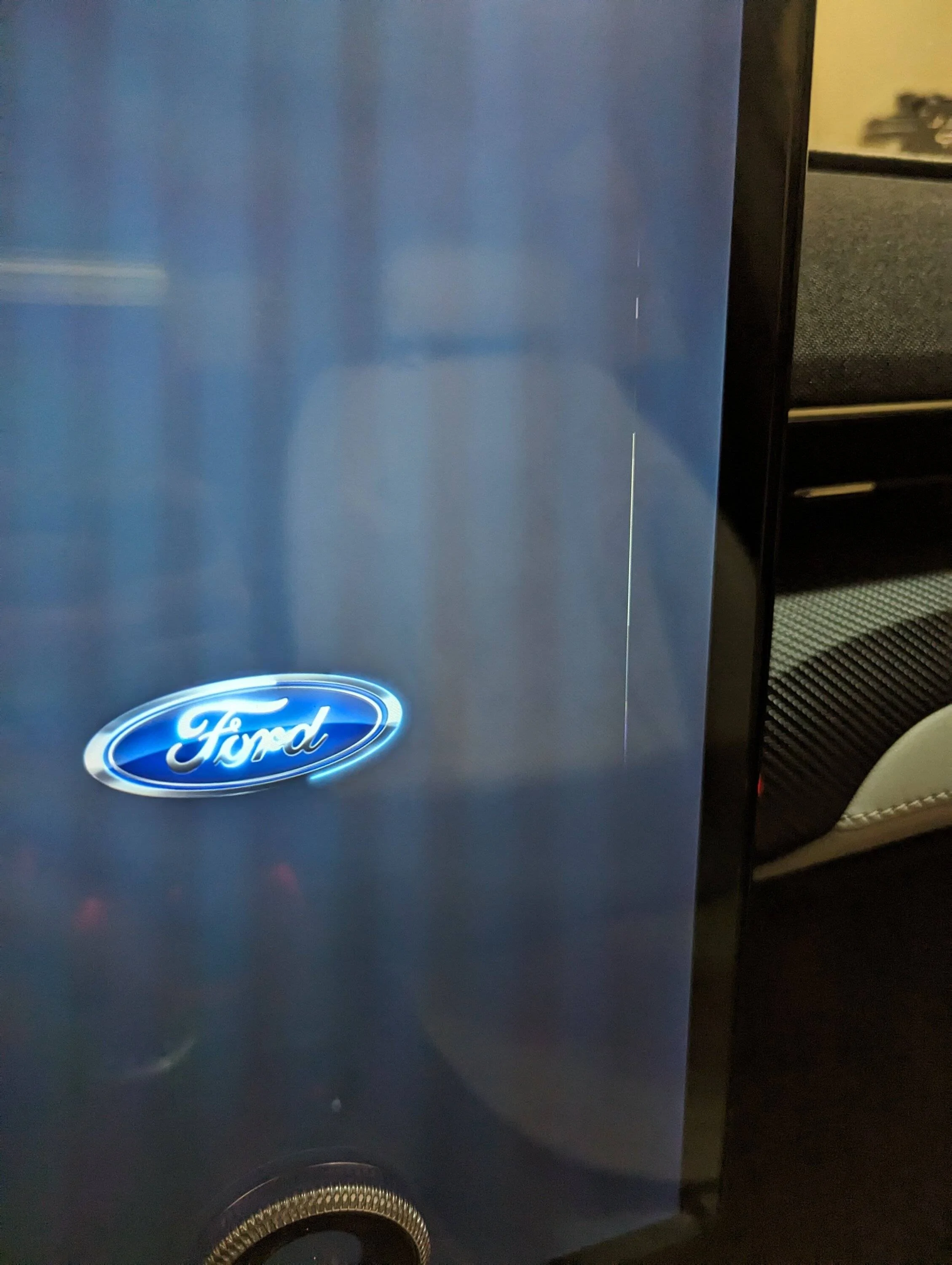 Ford Mustang Mach-E The screen is falling. PXL_20231020_190415429