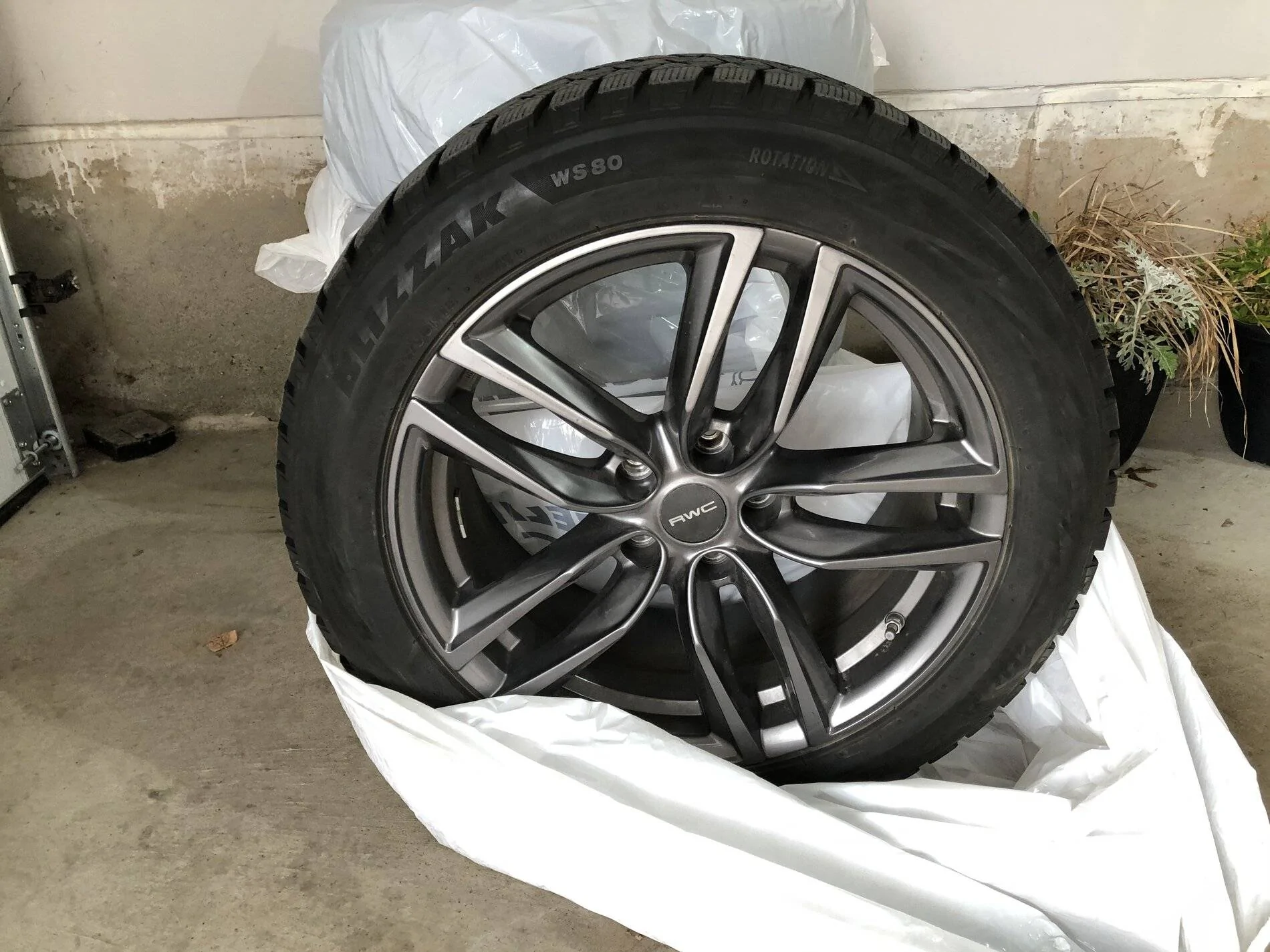 Ford Mustang Mach-E Winter tires B6E3CBBE-B2C3-4D3E-8DF0-79E61C08F464