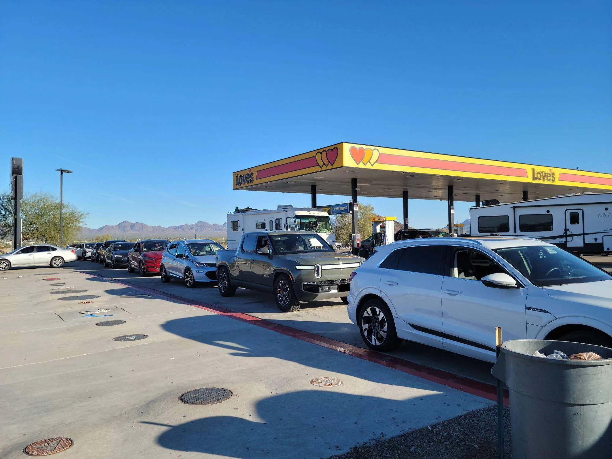 Ford Mustang Mach-E Electrify America stations are regularly full now - is EA finally making money? Lovesqs