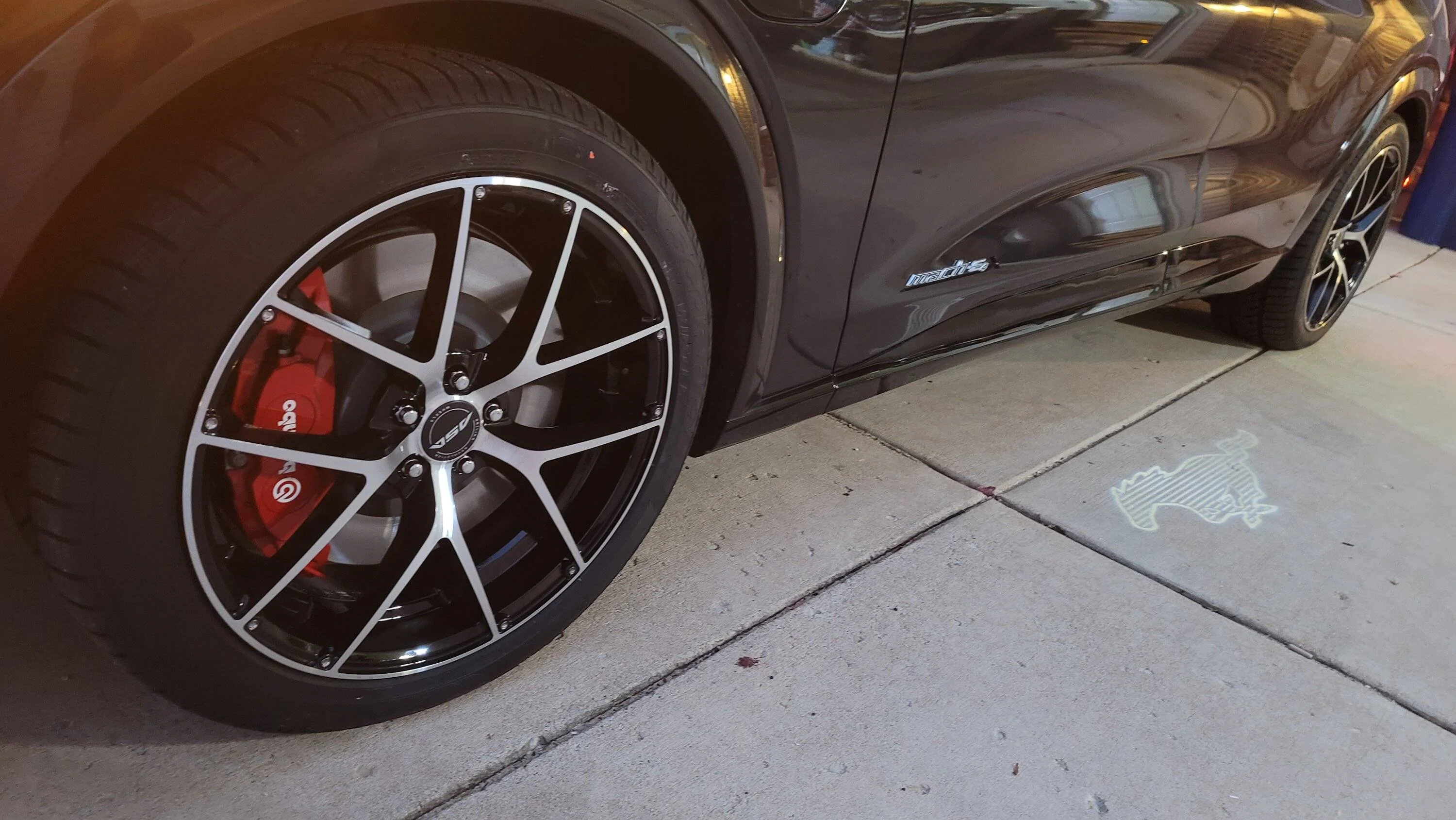 Ford Mustang Mach-E Winter wheels and tires 20221111_171049