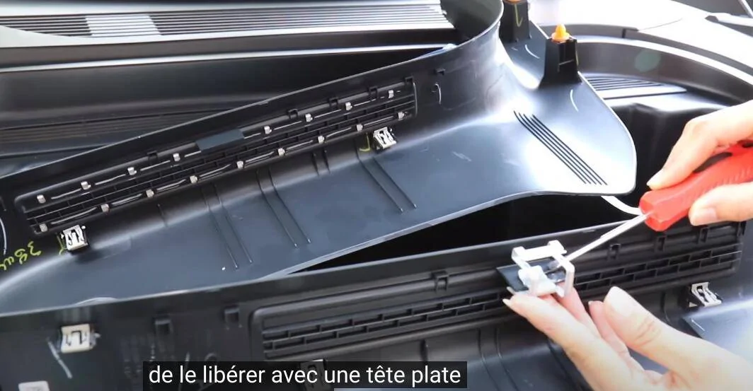 Ford Mustang Mach-E Door sills select to premium mod? Screenshot_20231216_225027