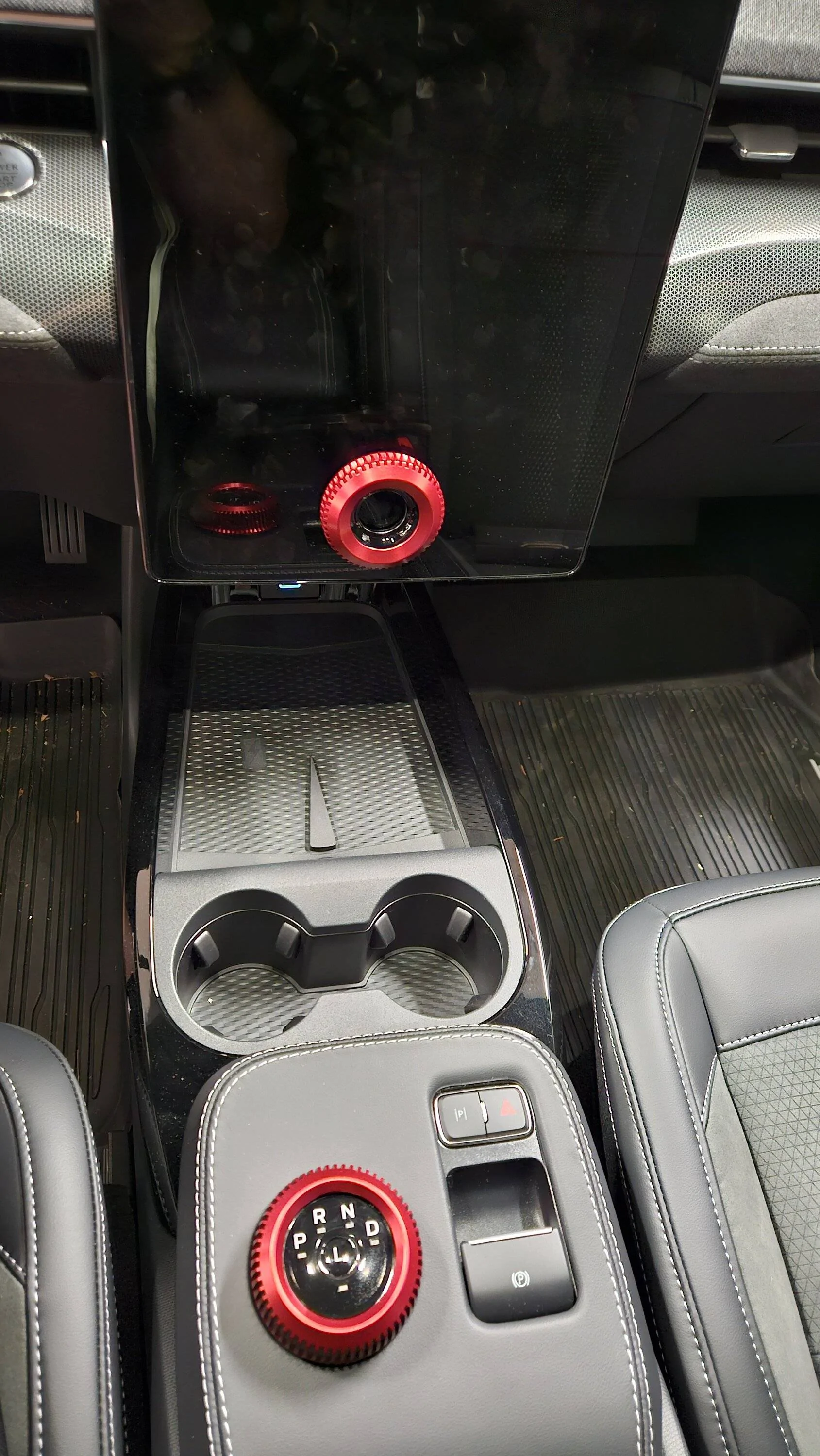 Ford Mustang Mach-E Enhance the Look and Feel of Your Interior with 5 SPURS Dial Crowns 20240103_204441