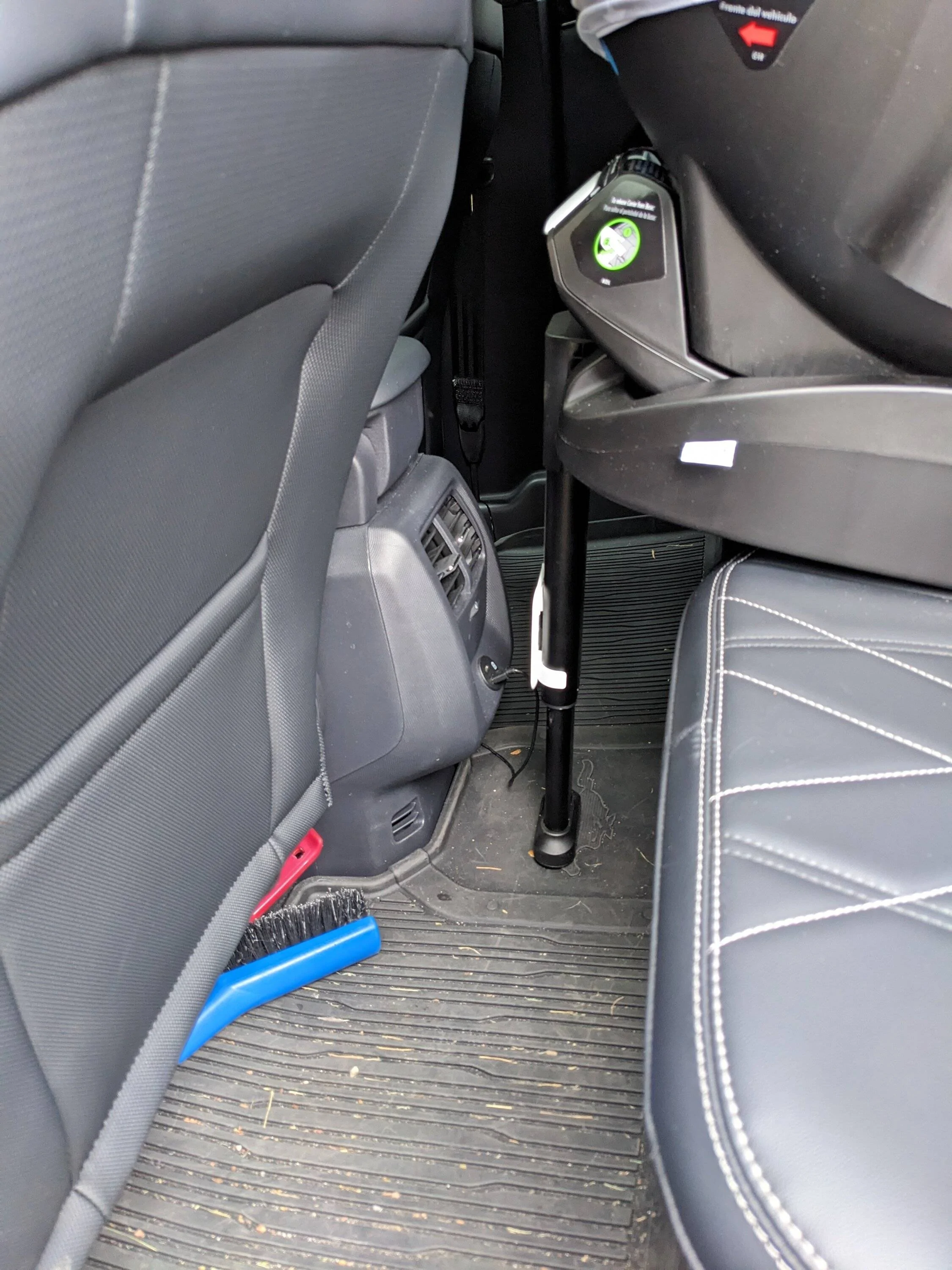 Ford Mustang Mach-E Carseats in the Mach E PXL_20240101_165402622