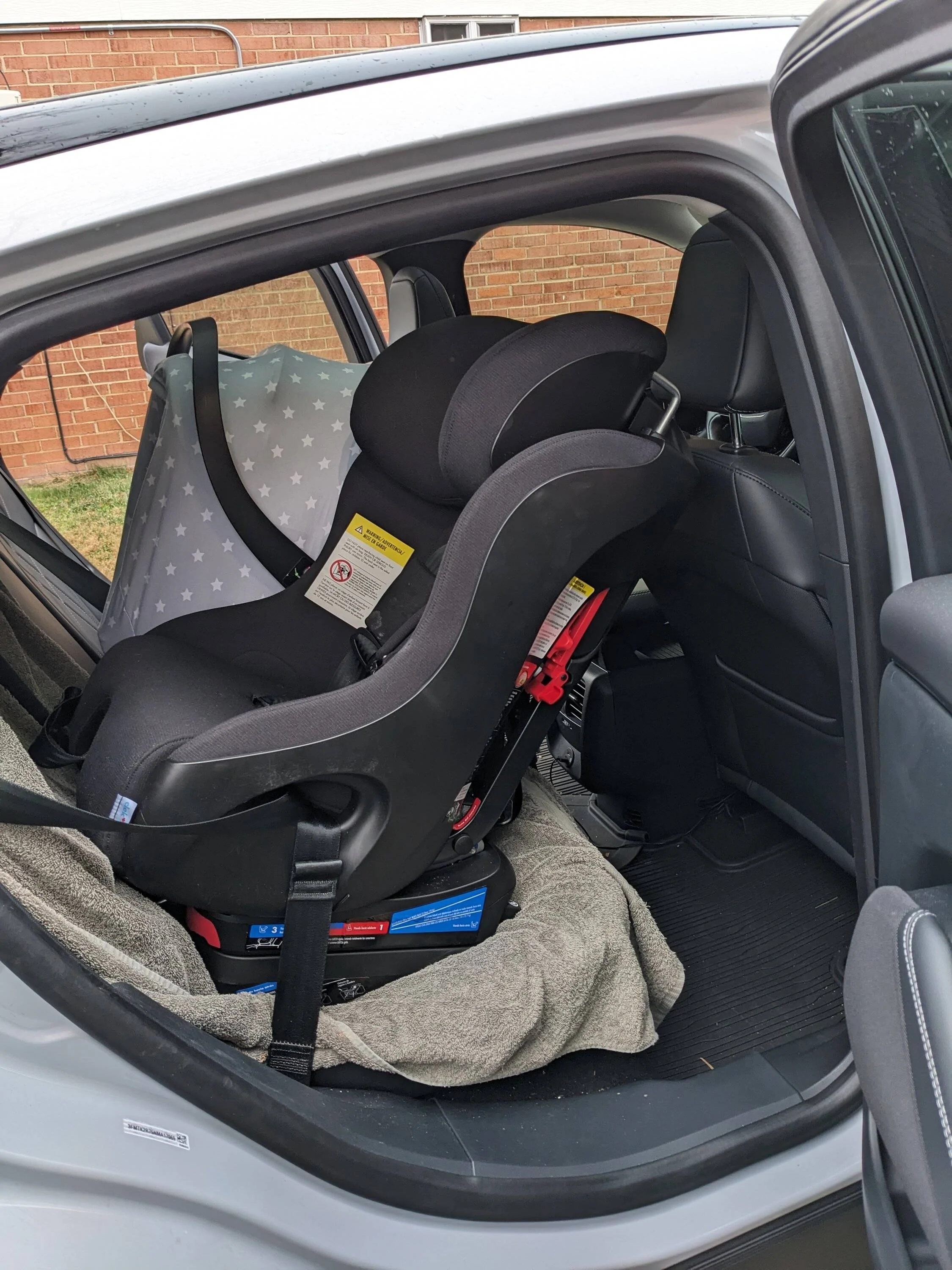 Ford Mustang Mach-E Carseats in the Mach E PXL_20240101_165429996