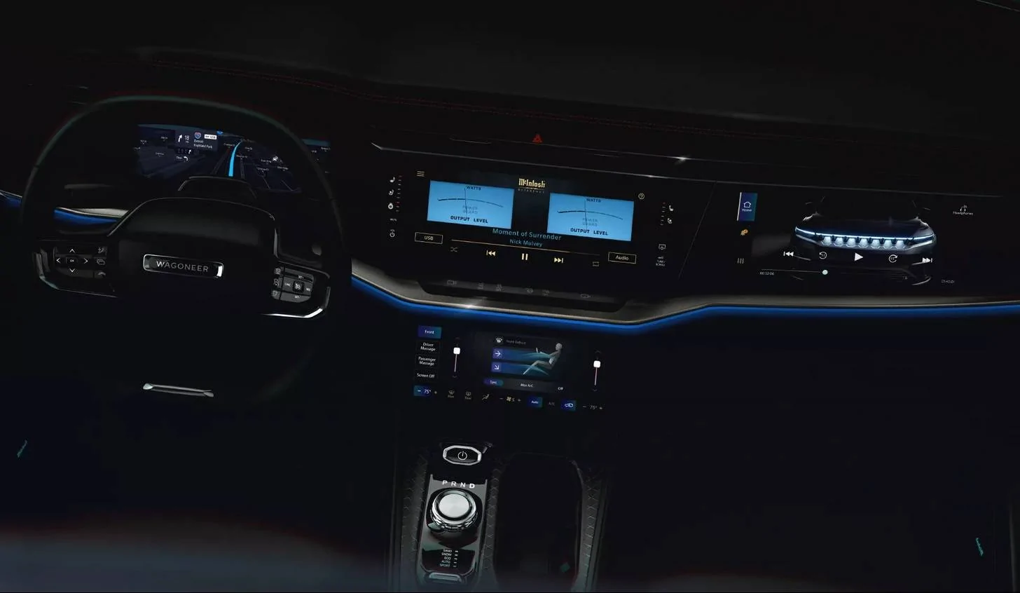 Ford Mustang Mach-E Mach-E vs. 2025 Jeep Wagoneer S Wagoneer S
