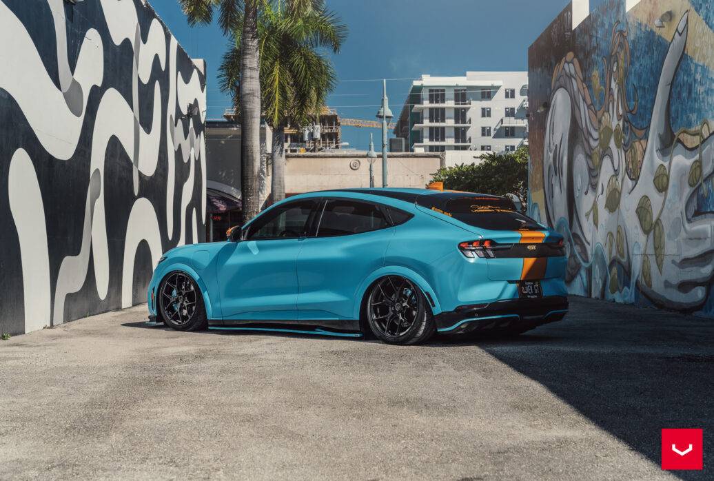 Ford Mustang Mach-E Bagged Mach-E GT on Vossen HF-5 Wheels Ford-Mustang-Mach-E-Hybrid-Forged-Series-HF-5-©-Vossen-Wheels-2024-153-1036x698