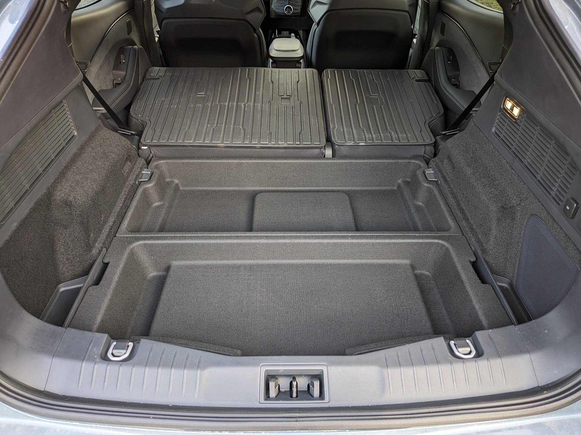 Ford Mustang Mach-E Anyone with the trunk storage tray? 1707521340306