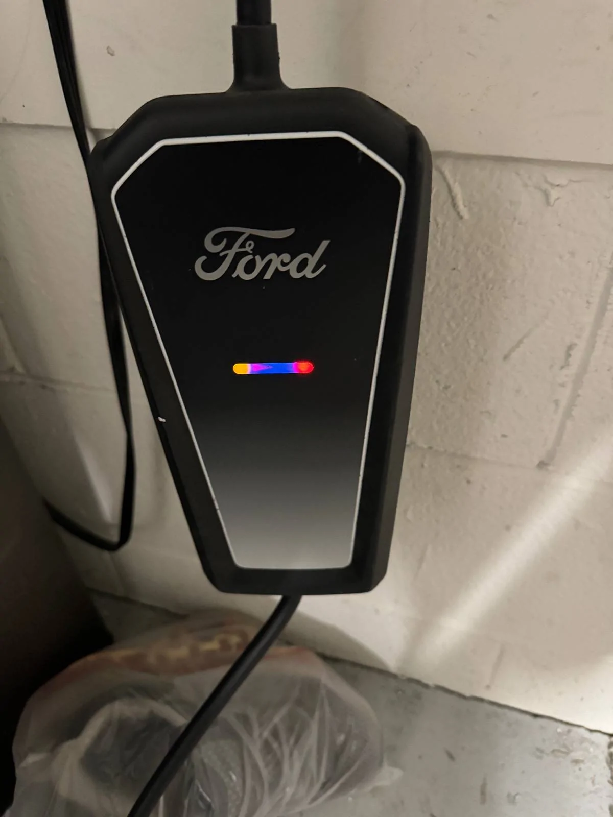 Ford Mustang Mach-E Not changing and red light on charging indicator IMG_1873