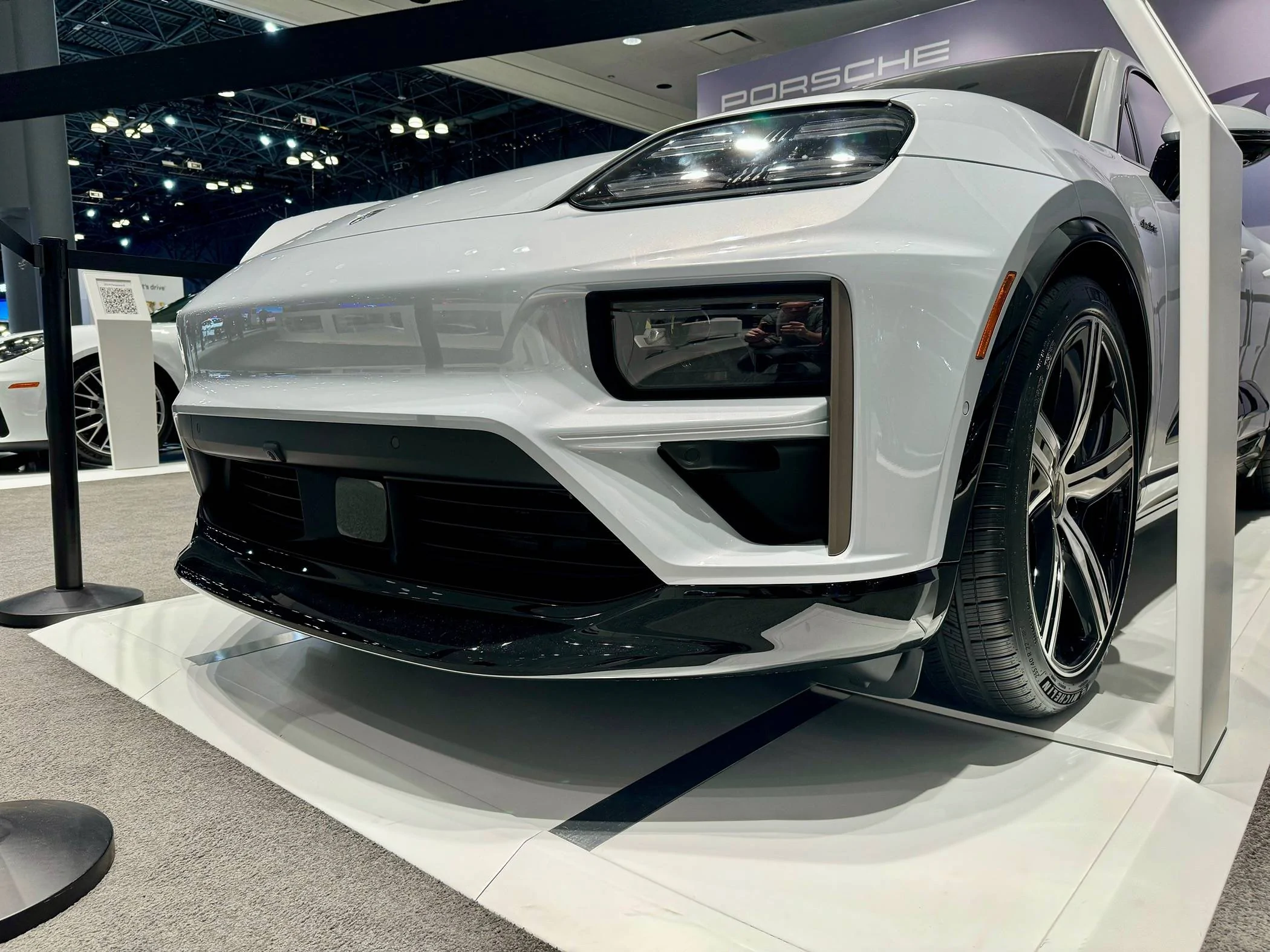 Ford Mustang Mach-E Macan EV Official Specs & Photos Revealed IMG_0128