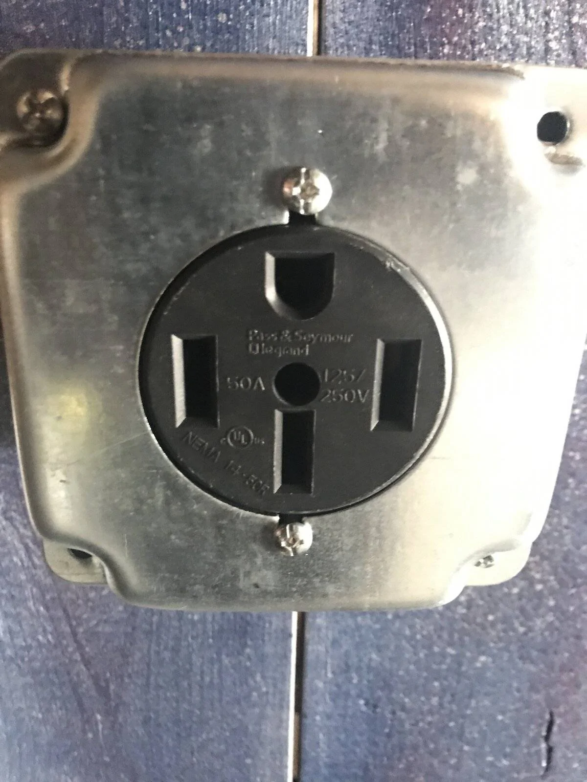 Ford Mustang Mach-E Third-party mobile chargers now under $200! 2-14-50R Outlet