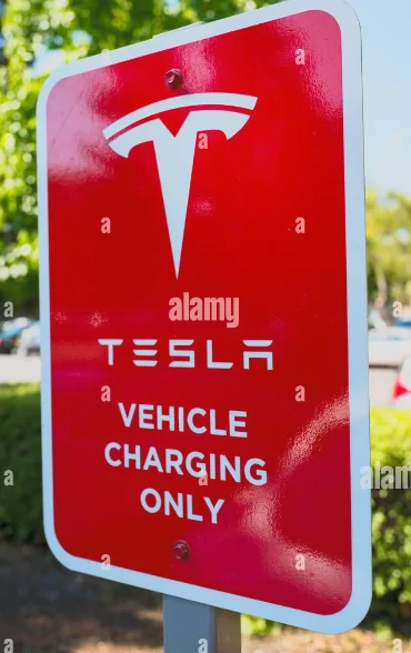 Ford Mustang Mach-E Tesla Owner Calls Police on Rivian Driver Using Supercharger Screenshot 2024-04-13 090938
