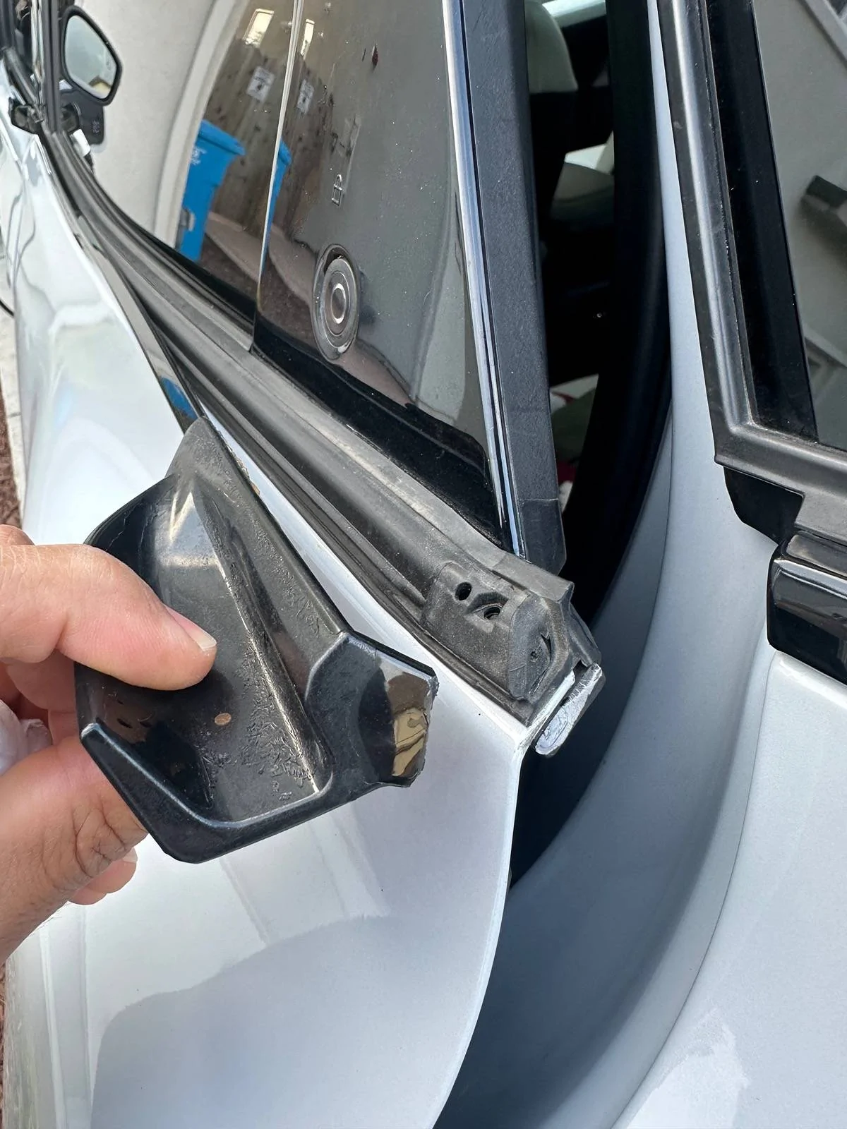 Ford Mustang Mach-E Exterior trim came lose (see photos) IMG_3456