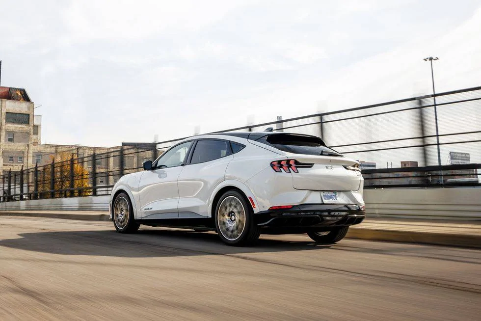 Ford Mustang Mach-E Porsche Macan Turbo EV Real Life Pictures 2021-ford-mustang-mach-e-gt-589-1640391075