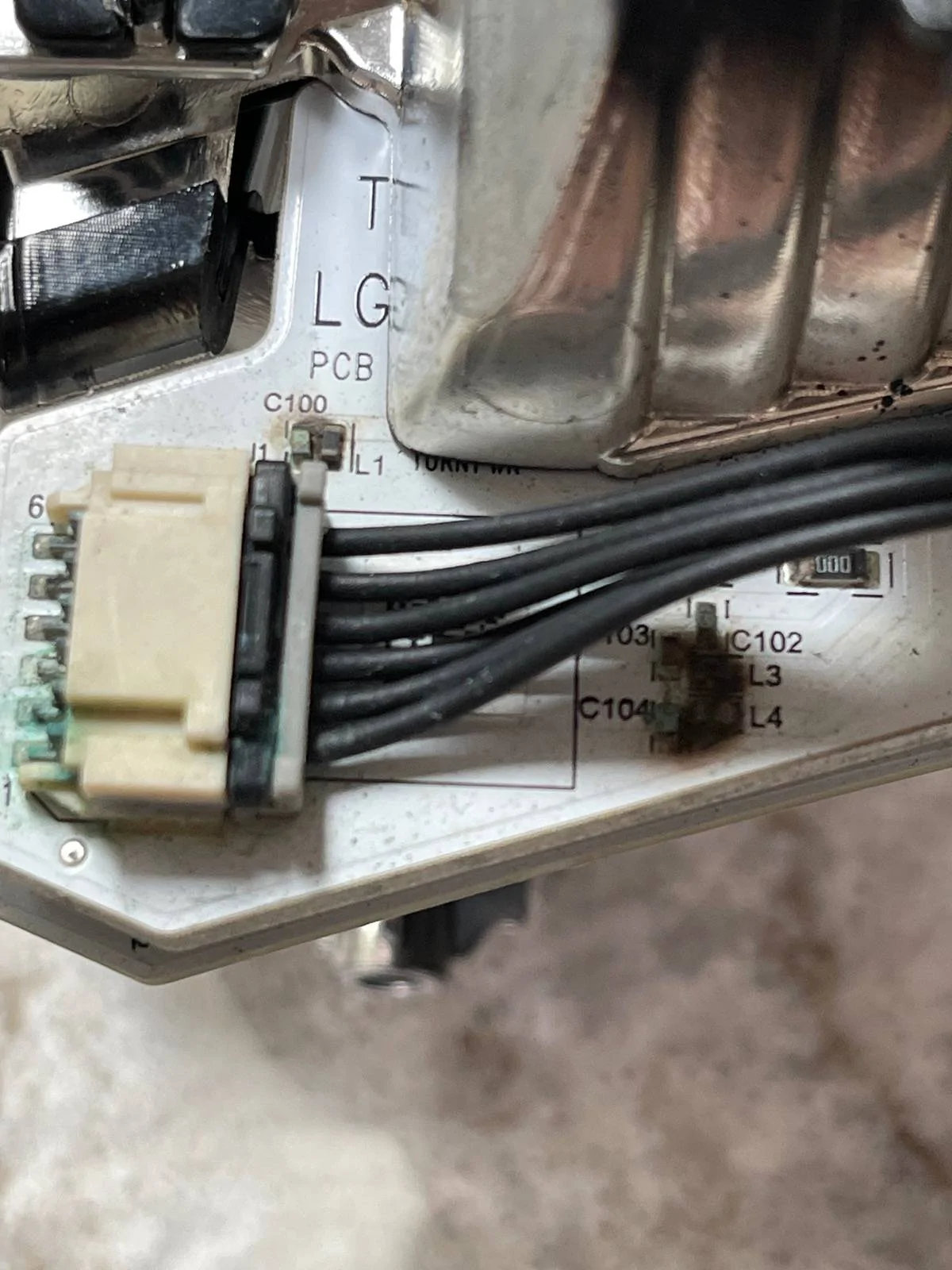 Ford Mustang Mach-E Instructions to remove & disassemble the inner taillights? Burn