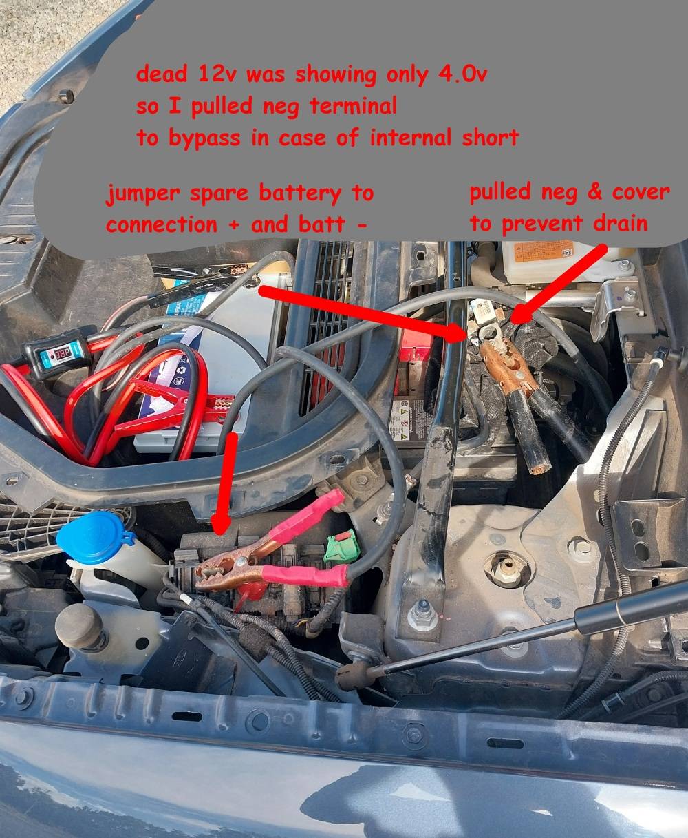 01 jumper in spare 12v.jpg