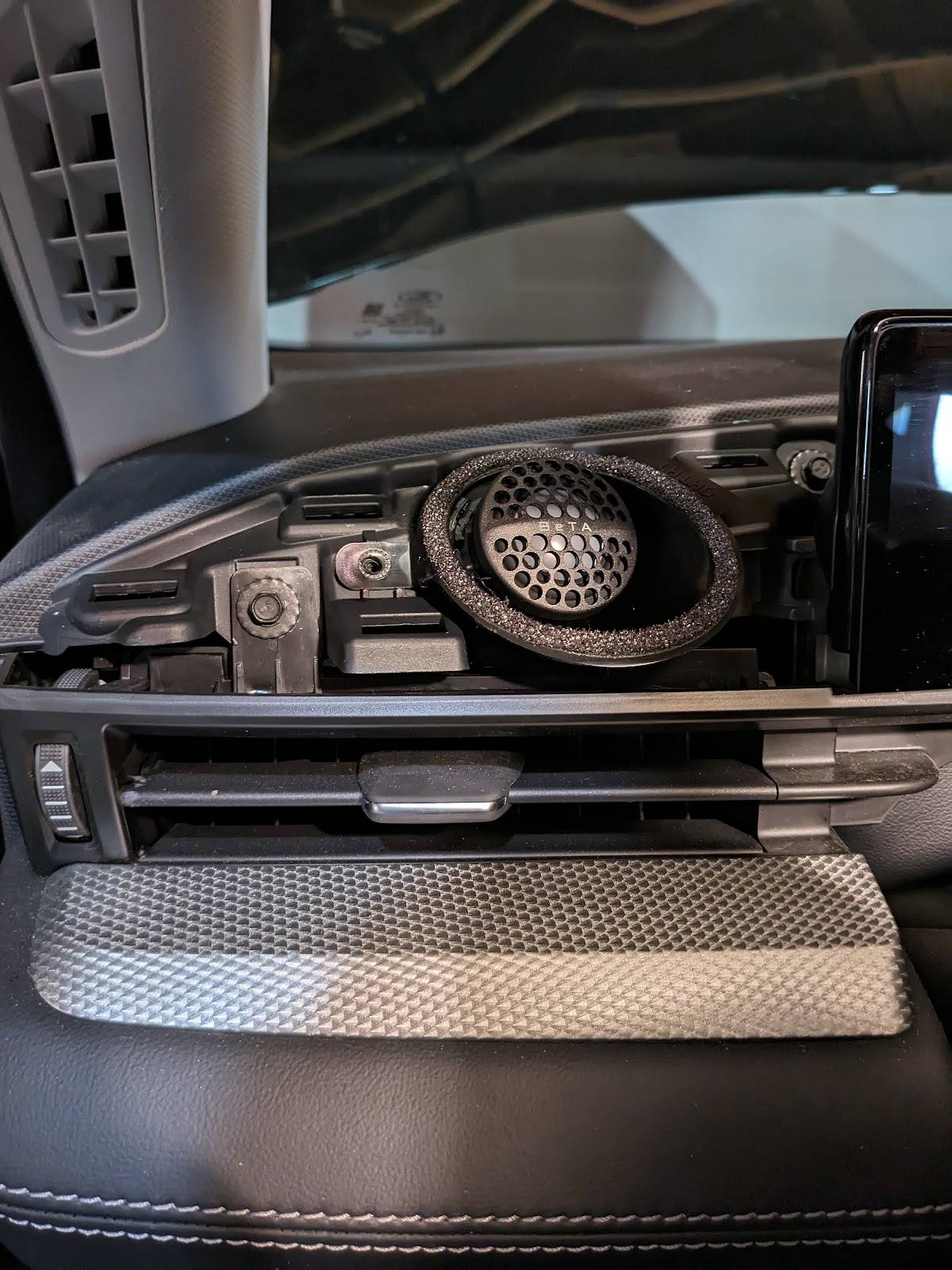 Ford Mustang Mach-E Speakers/Sub/Amps install and base/select model audio information tweet infinity beta