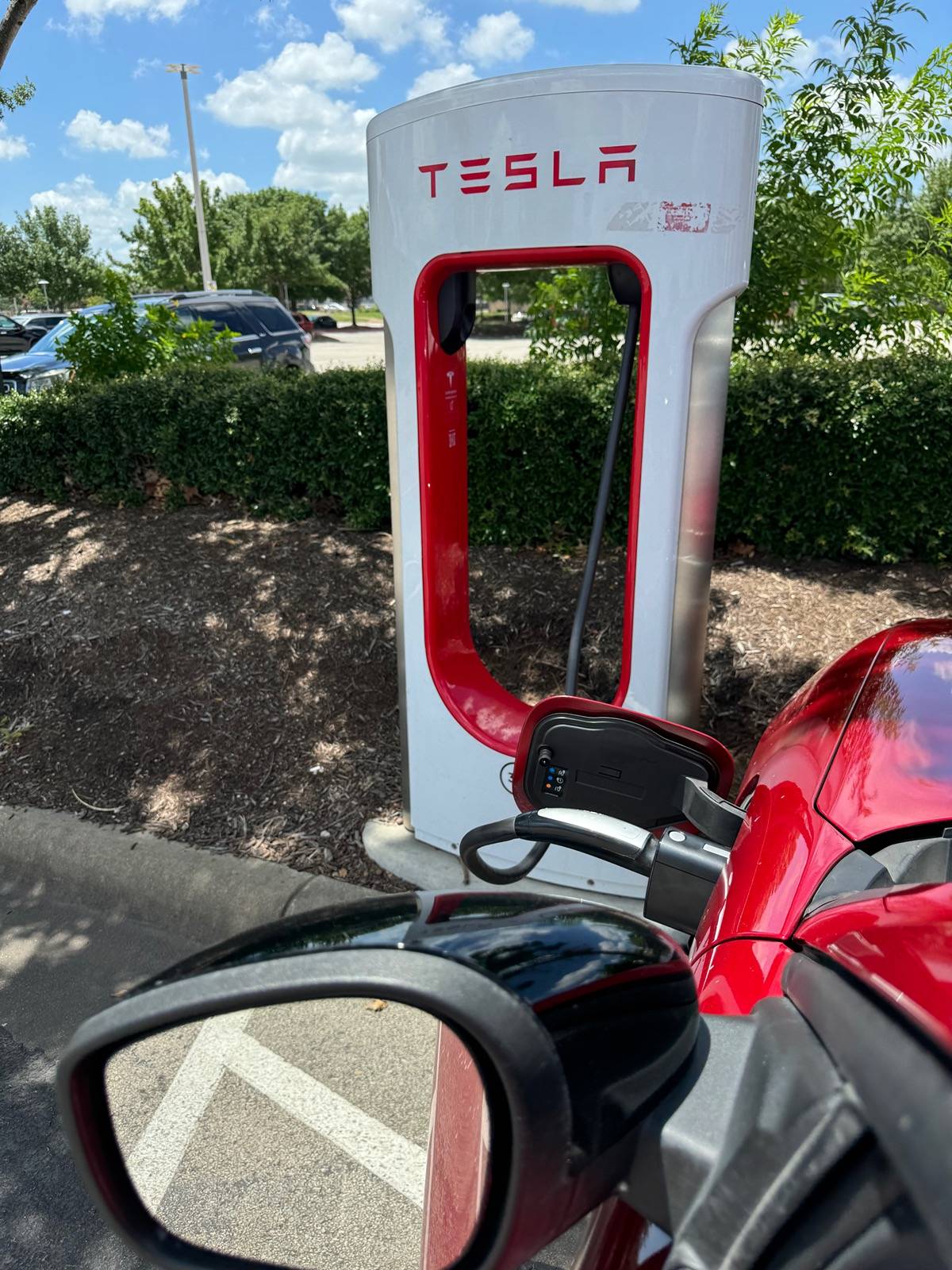 Ford Mustang Mach-E 1st time charging at Tesla Supercharger IMG_1301