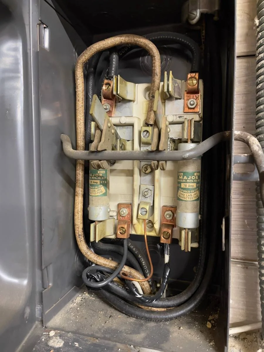 Ford Mustang Mach-E Newbie Plug vs Dedicated Charger question IMG_4734