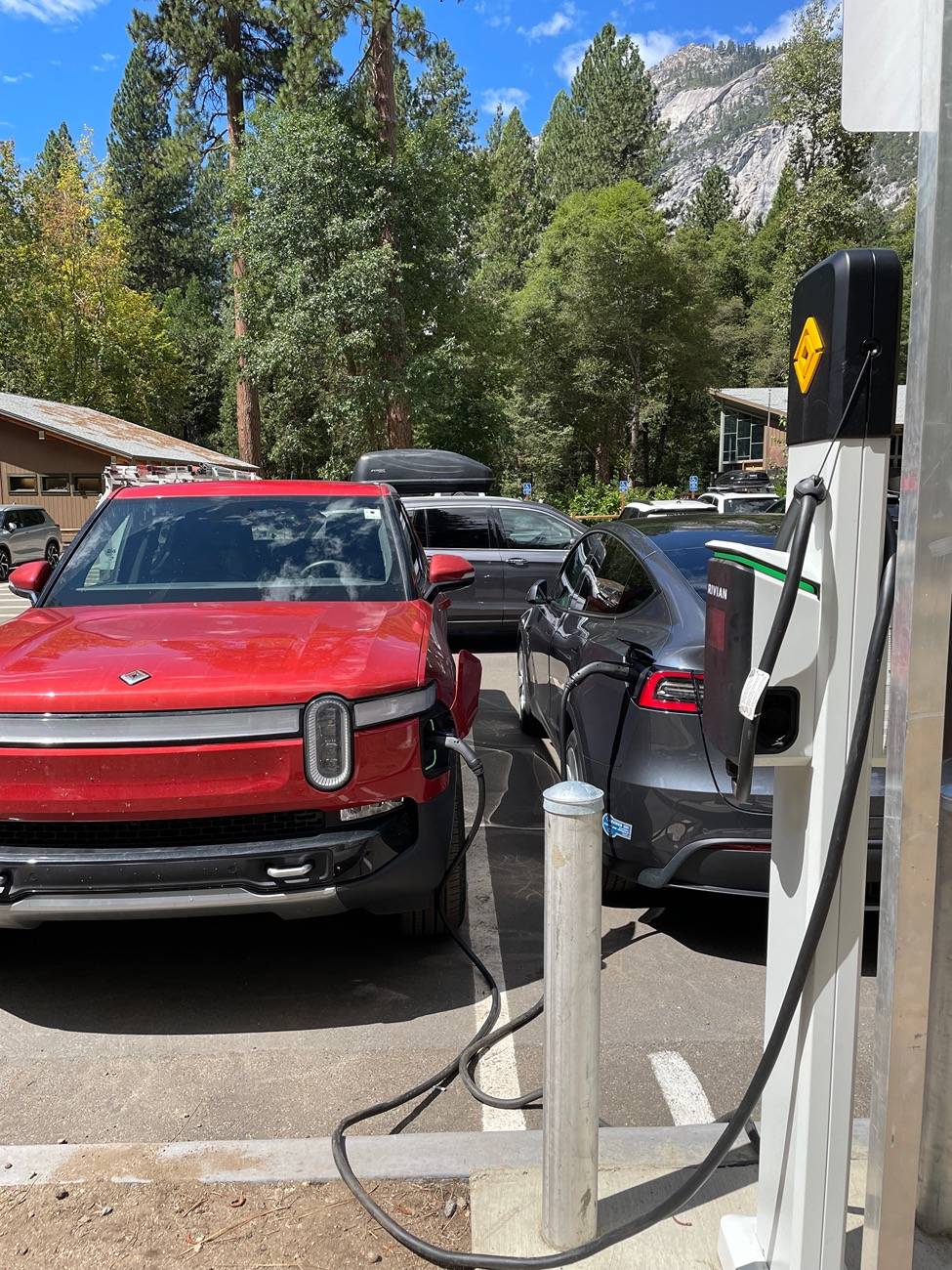Ford Mustang Mach-E 700 mile trip to Yosemite National Park -- Free entrance, lots of Tesla Supercharging, Lightning Pro spotted IMG_0576