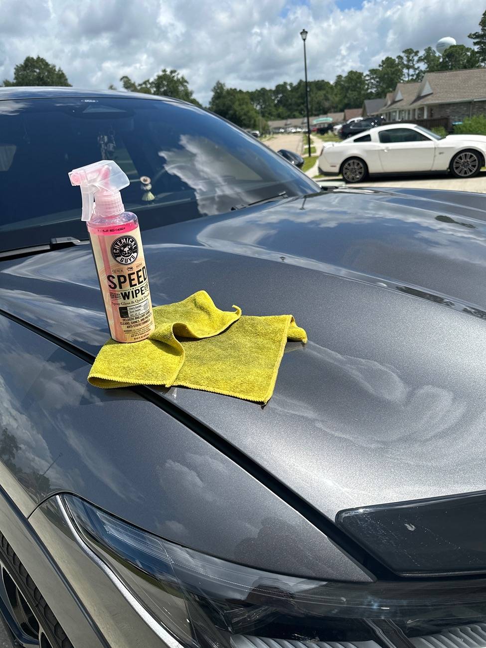 Ford Mustang Mach-E Carwash drive thru image