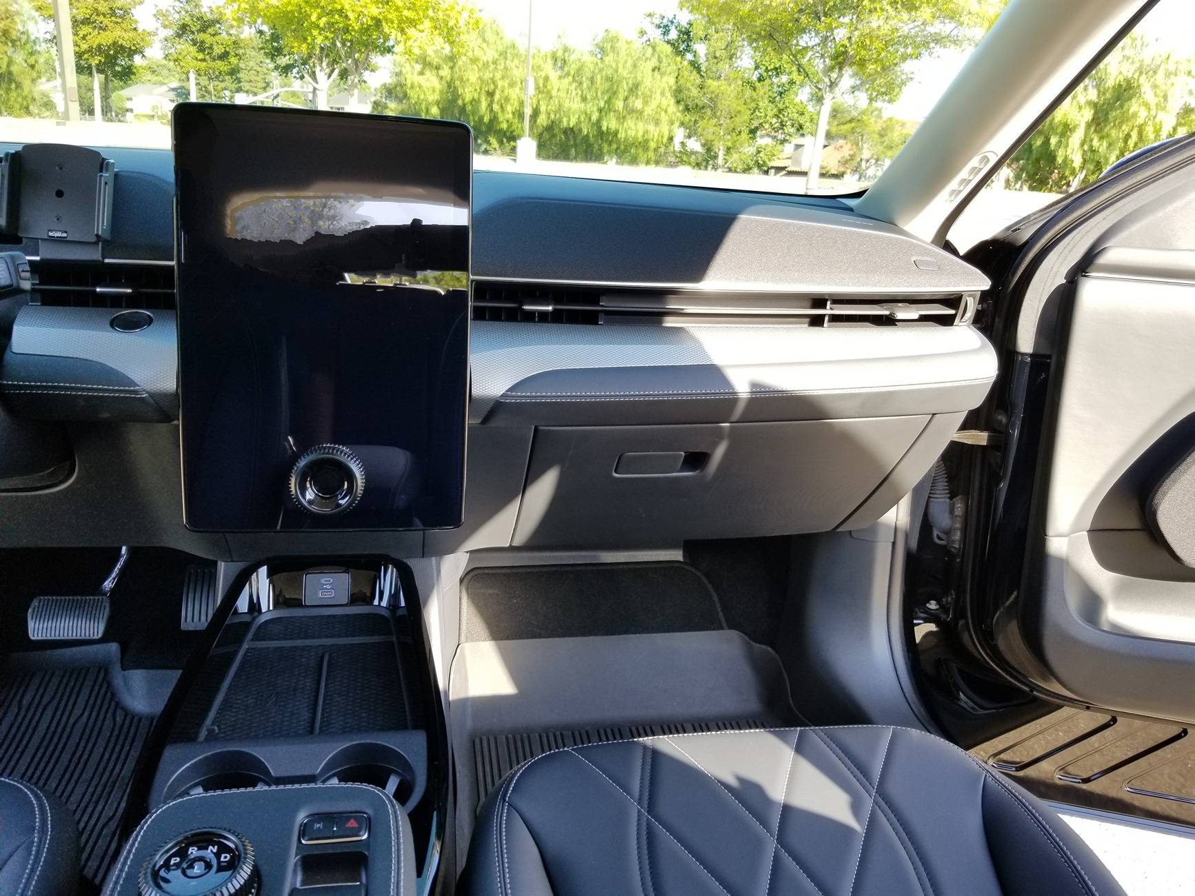 Ford Mustang Mach-E 2022 Shadow Black Mach E Select RWD $25,900 OBO 20240624_174042~2