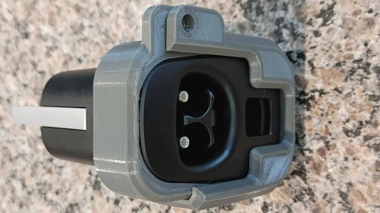 Ford Mustang Mach-E 3D printed lock for Ford NACS adapter 4d - to