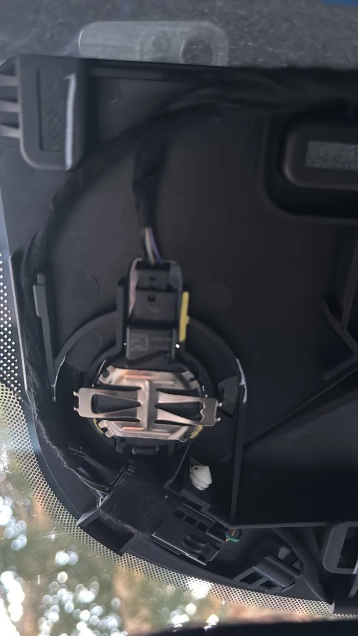 Ford Mustang Mach-E FitcamX install - how do I remove this wire? 6B5998D4-7105-45CF-B0C6-86D4258F40CF