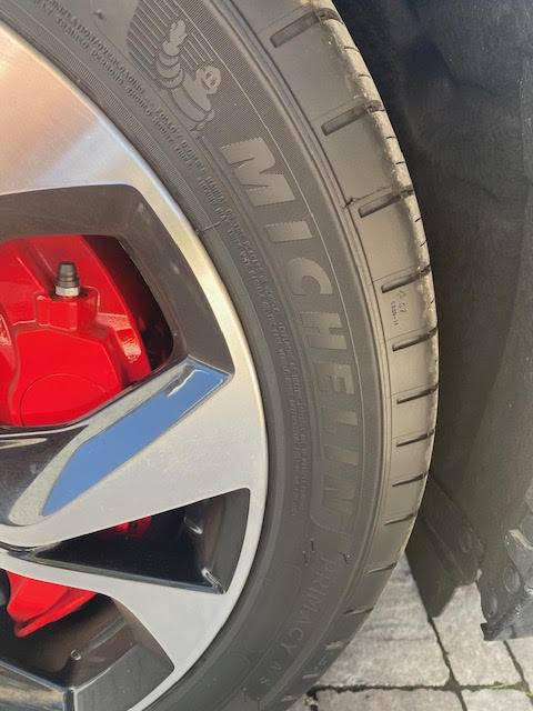 tire1.jpg
