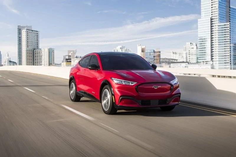 Ford Mustang Mach-E Edmunds: Mach E vs. Tesla Model Y comparison review 800