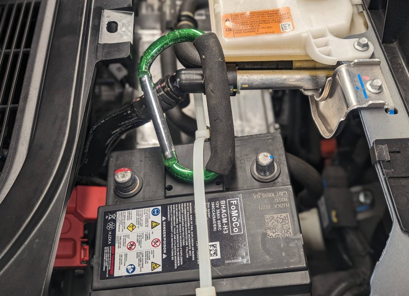 Ford Mustang Mach-E Simplified "slide out" method for replacing 12V battery (new to me) Battery Lifter