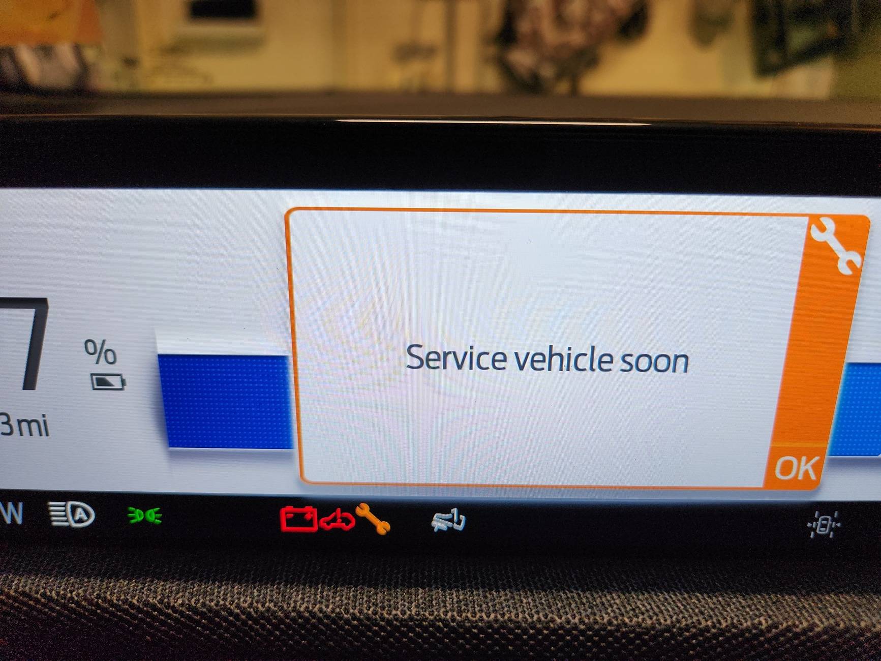 Ford Mustang Mach-E Warning lights, won't charge 20240820_193326