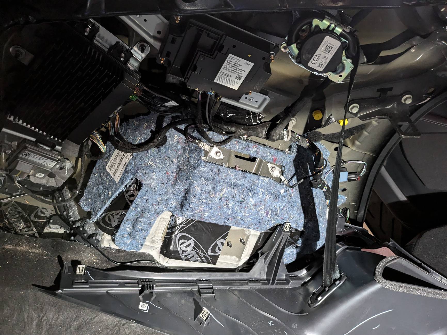 Ford Mustang Mach-E Speakers/Sub/Amps install and base/select model audio information C-pillar pre drivers