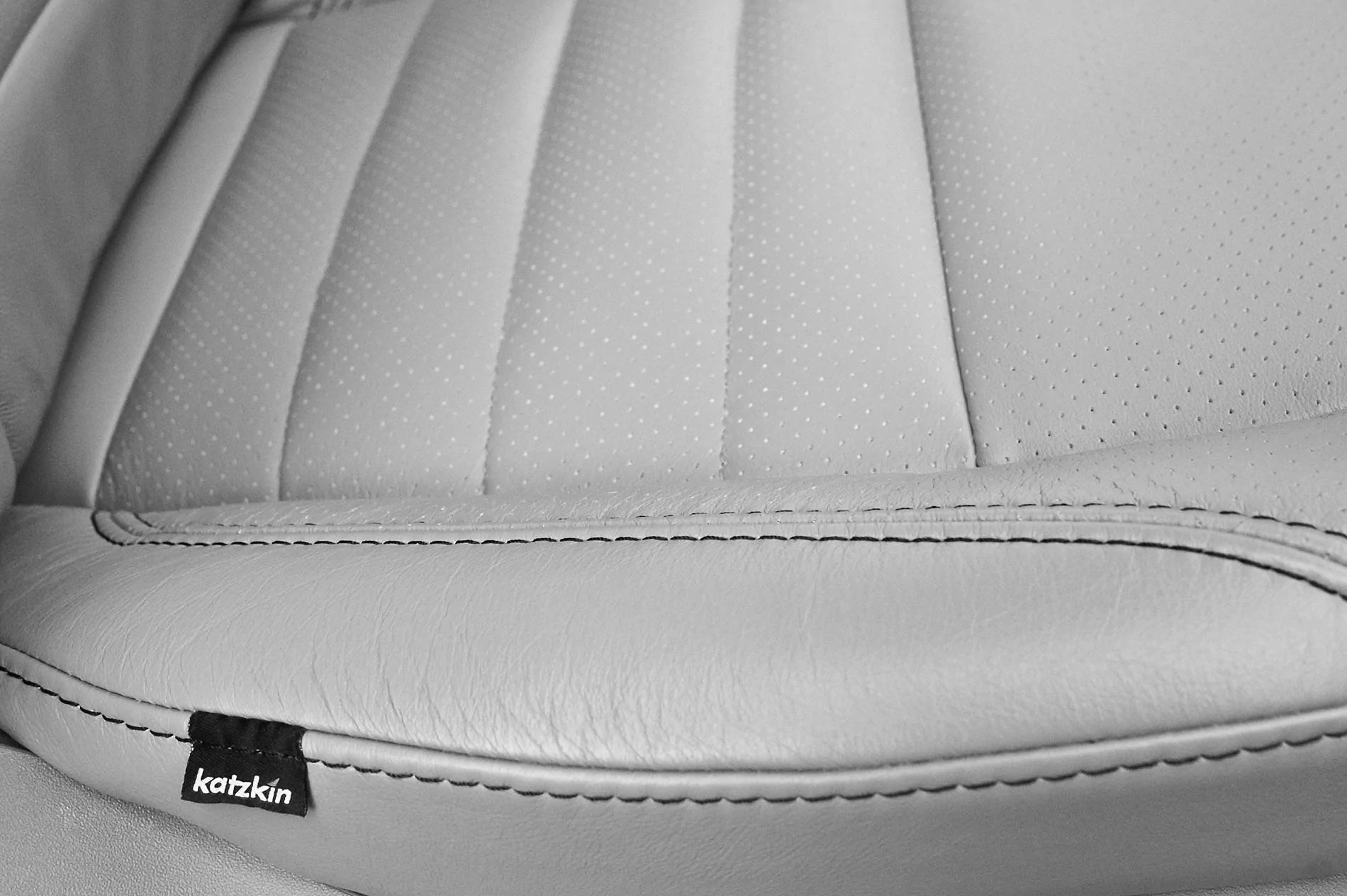 Ford Mustang Mach-E Leather or vegan leather seating options 700_5501 (2)