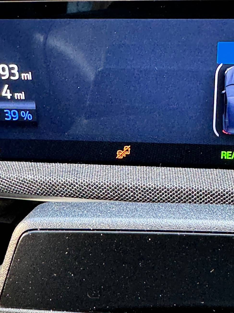 Ford Mustang Mach-E What do these icons mean? Do they suggest something dangerous? 2022 MME IMG_9758.JPG