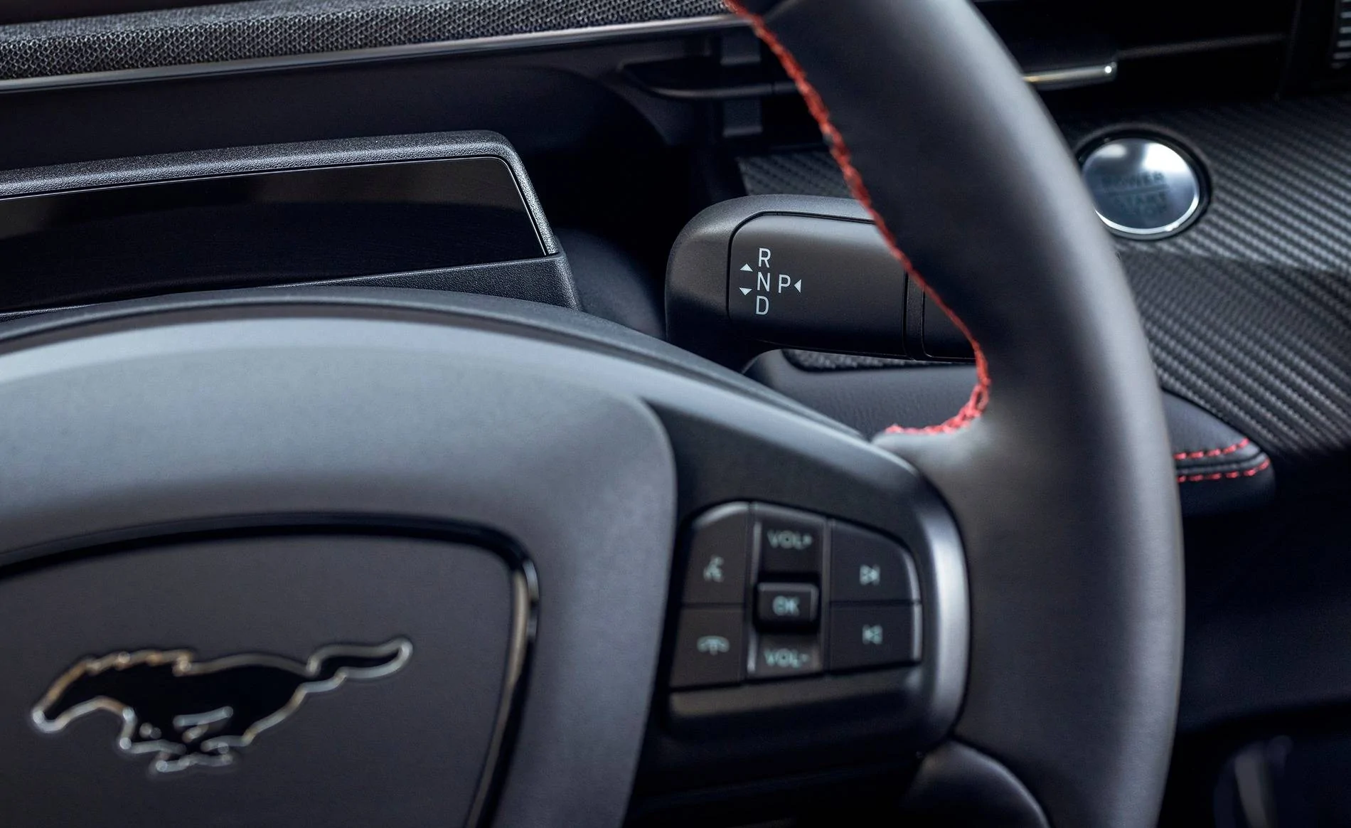 2025 Mustang Mach-E Premium Sport Appearance Package_11.jpg