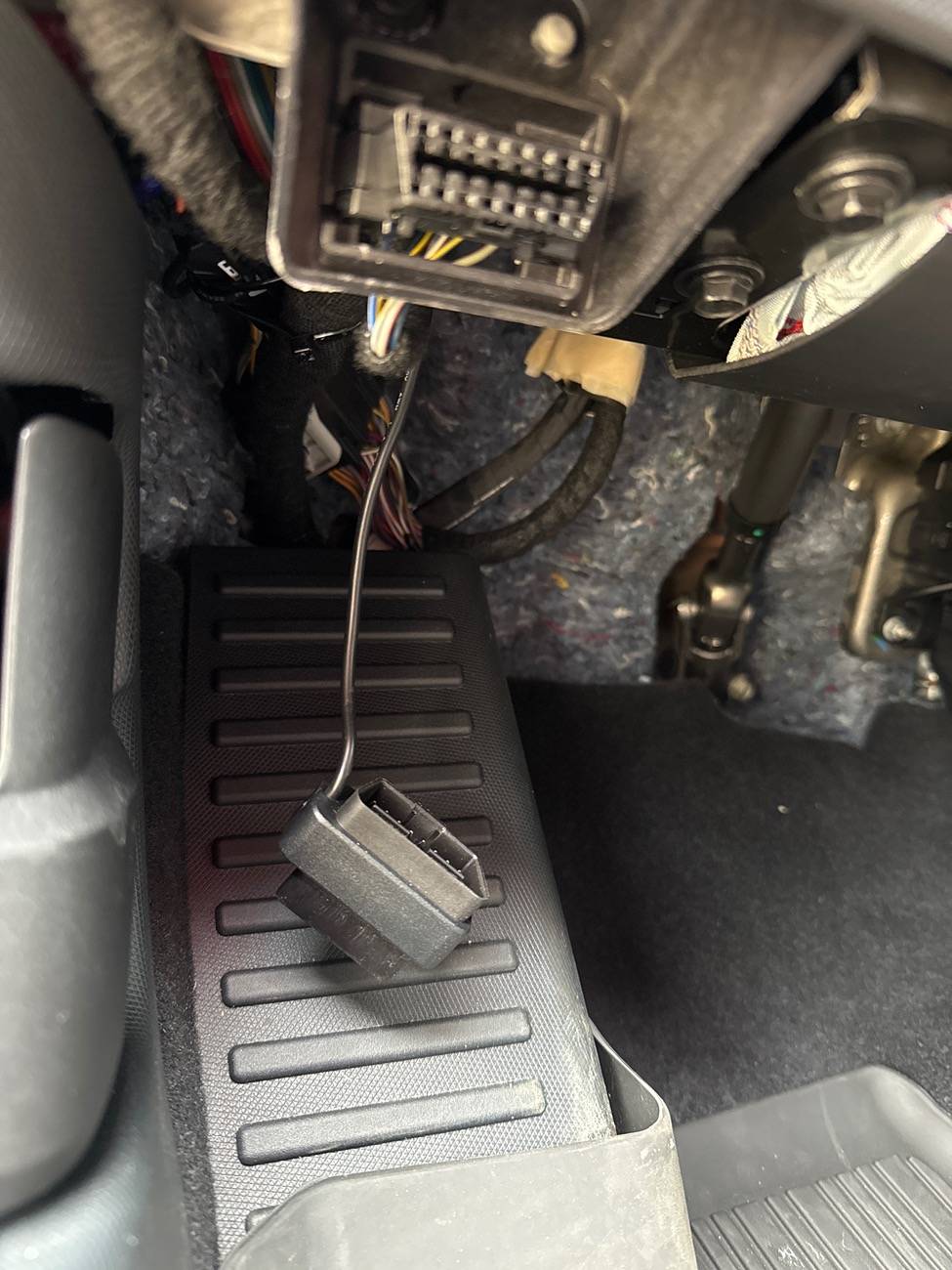 Ford Mustang Mach-E Suspicious OBD Scanner Port image