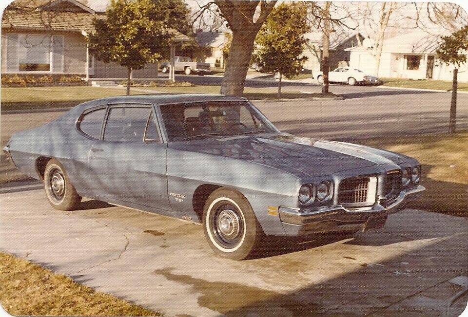 Ford Mustang Mach-E How many started with Toyota Prius followed by Nissan Leaf followed by Chevy Bolt followed by Mustang Mach E? 1612558338152