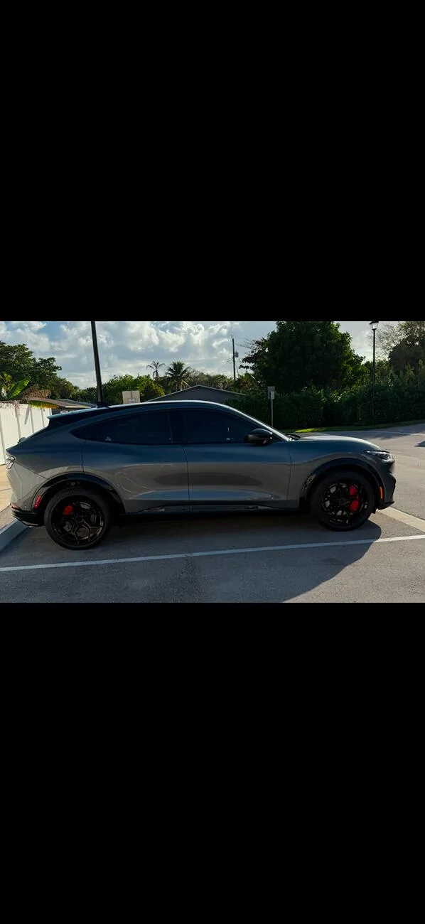 Ford Mustang Mach-E Ceramic coated wheels done. IMG_3528