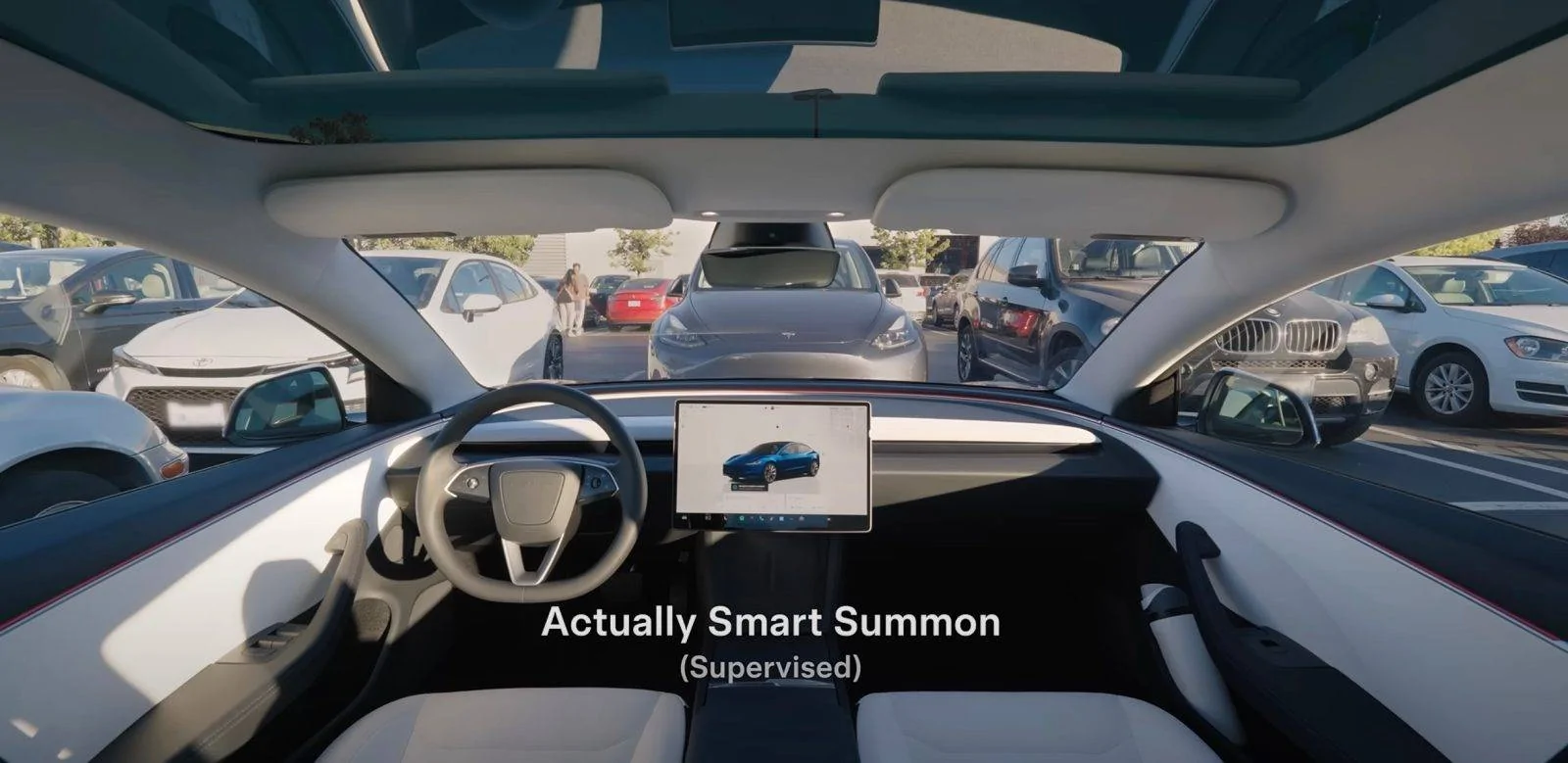 Ford Mustang Mach-E Tesla is under investigation for ‘Actually Smart Summon’ crashes Tesla-Actually-Smart-Summon-hero