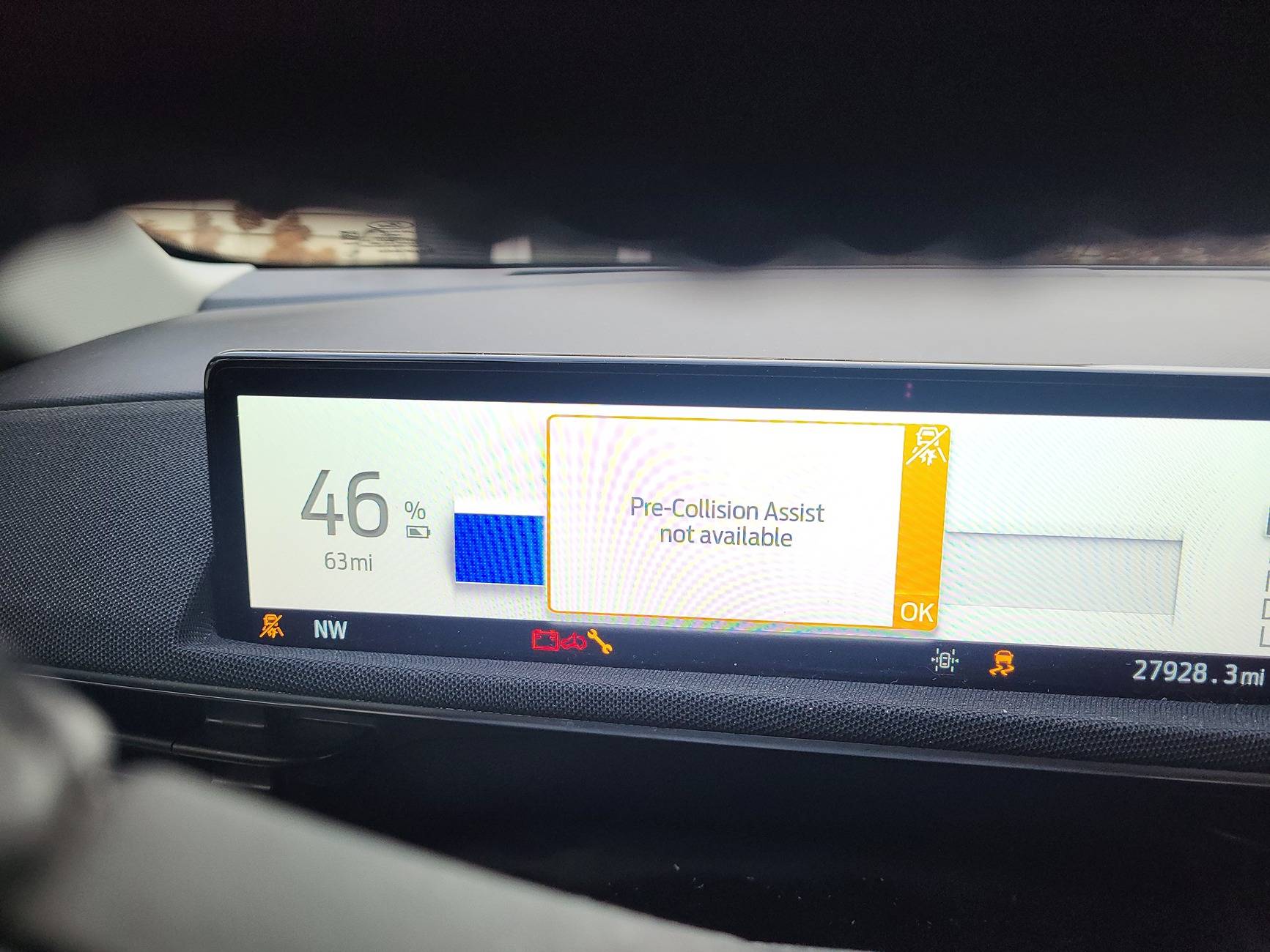 Ford Mustang Mach-E Error messages no start no charge 20250109_075705